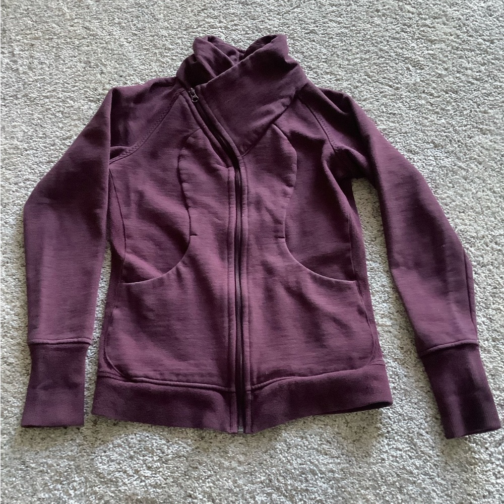 Burgundy scuba hoodie.